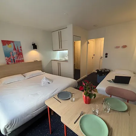 The Originals Laureades Centre Jaude Lägenhetshotell