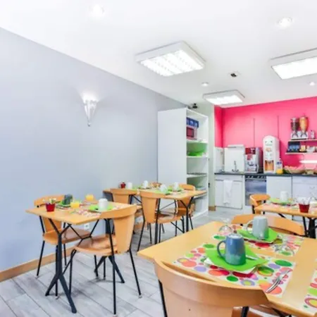 Et Résidence Les Lauréades Centre Jaude 3*