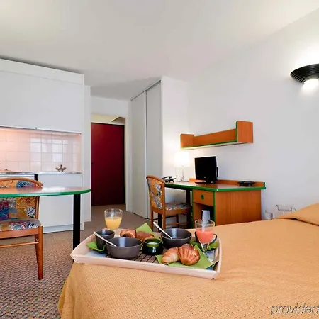 Et Résidence Les Lauréades Centre Jaude 3*