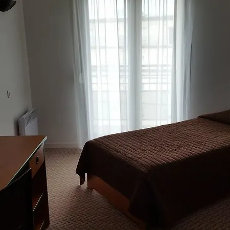 Aparthotel Et Résidence Les Lauréades Centre Jaude 2*
