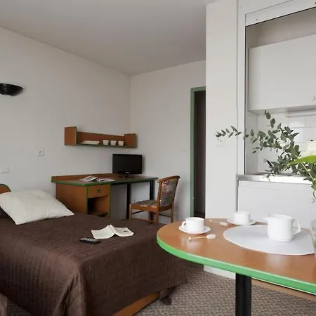 Et Résidence Les Lauréades Centre Jaude Appart hôtel Clermont-Ferrand