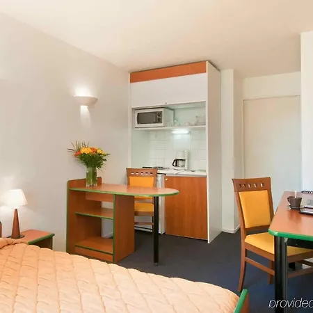 Et Résidence Les Lauréades Centre Jaude 3* Clermont-Ferrand