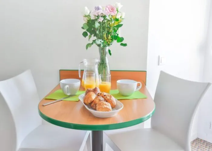 Lägenhetshotell The Originals Laureades Centre Jaude Clermont-Ferrand