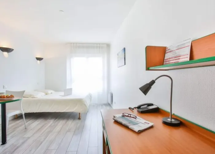 The Originals Laureades Centre Jaude Aparthotel Clermont-Ferrand