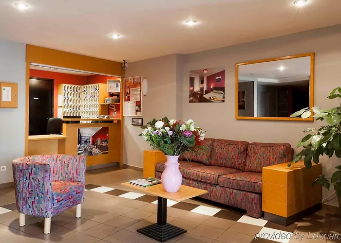 شقة فندقية The Originals Laureades Centre Jaude كليرمونت-فيراند