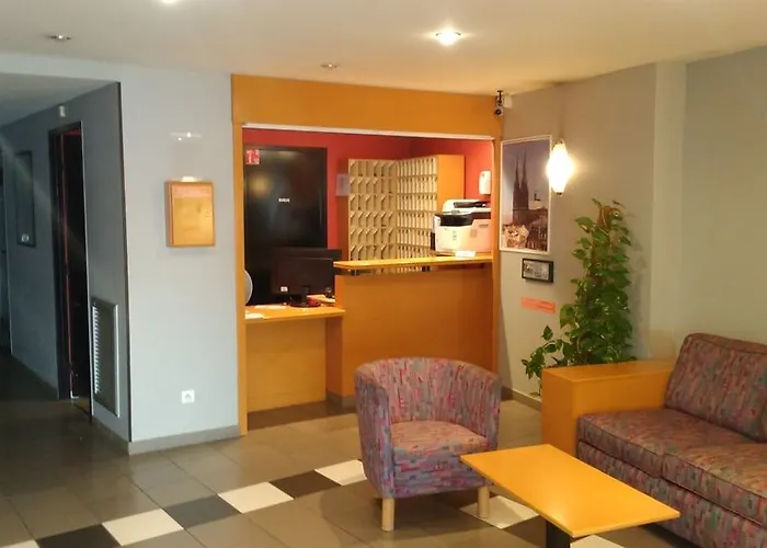 The Originals Laureades Centre Jaude Lägenhetshotell Clermont-Ferrand