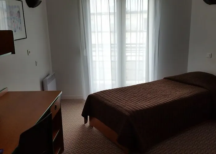 شقة فندقية The Originals Laureades Centre Jaude 3*